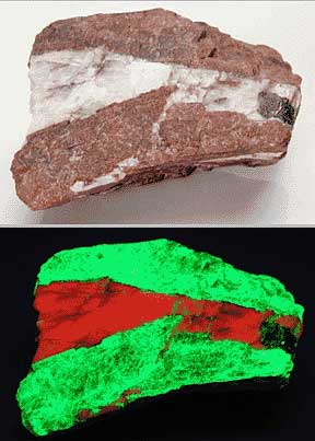 Willemite and calcite Willemite and calcite